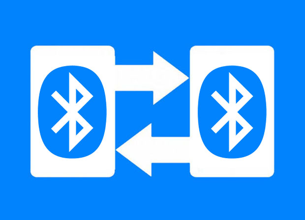 Изображение: Символическое соединение двух устройств по Bluetooth