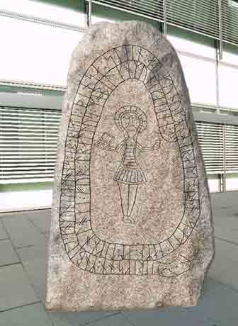 Image: This rock was erected in 1994 by Ericsson in honor of Danish King Harald Blatand, who named the new technology